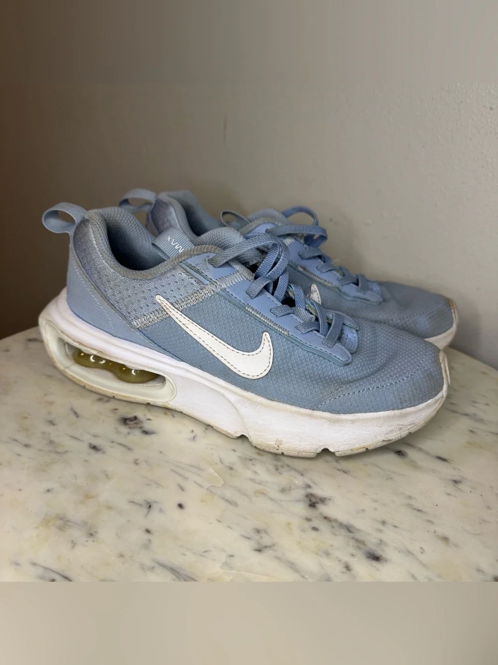 Nike Air Max Shoes Size 3 Youth blue sneakers  MAKE ME AN OFFER!